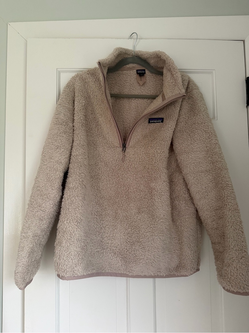 Patagonia Women's Plush Cowl Pullover - Beige